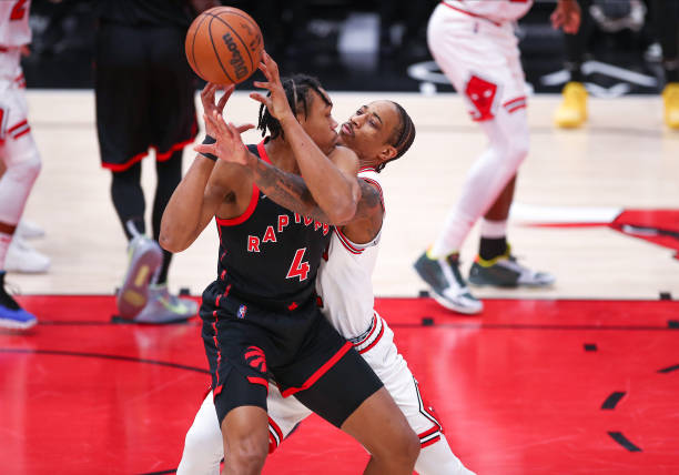 VIDEO: DeMar DeRozan dunks all over Rudy Gobert - Raptors Republic